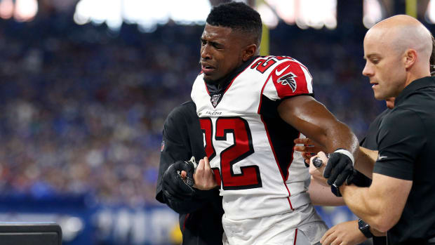 falcons-keanu-neal-leg-injury.jpg